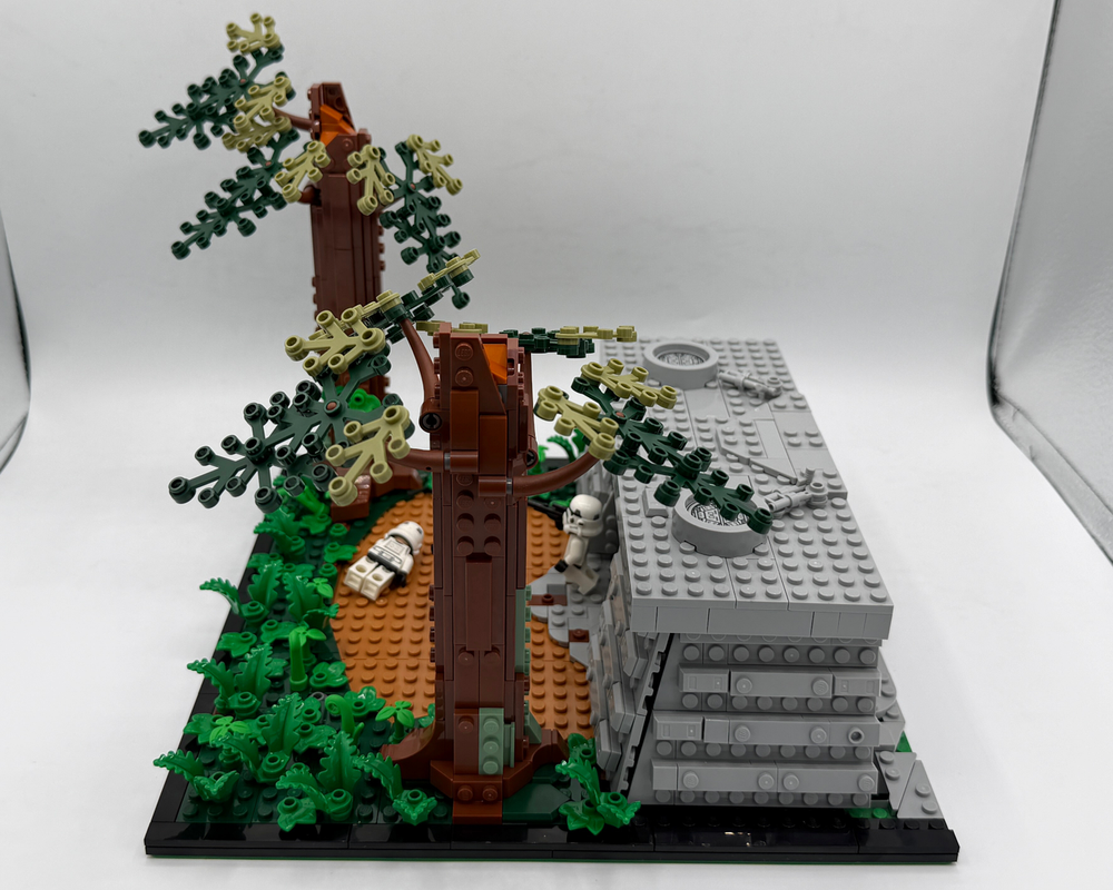LEGO MOC-254029 Endor Bunker & Speeder Bike Chase (75375 + 75353 +