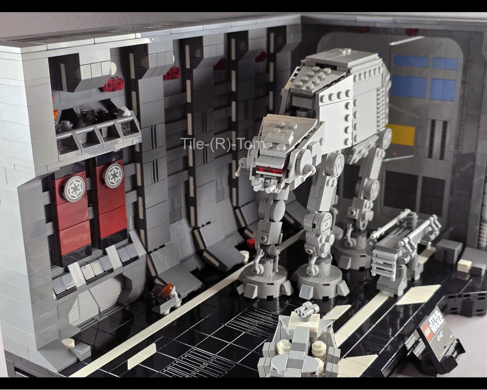 LEGO MOC-254313 Midi sized Maintenance Hangar Diorama Display for 75440 ...