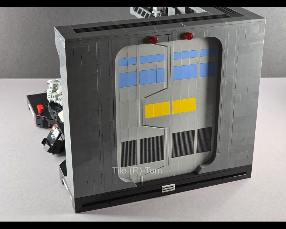 LEGO MOC-254313 Midi sized Maintenance Hangar Diorama Display for 75440 ...