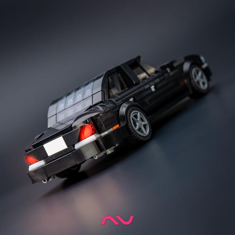 LEGO MOC-255576 Jaguar Xj8 by NV Carmocs | Rebrickable - Build with LEGO