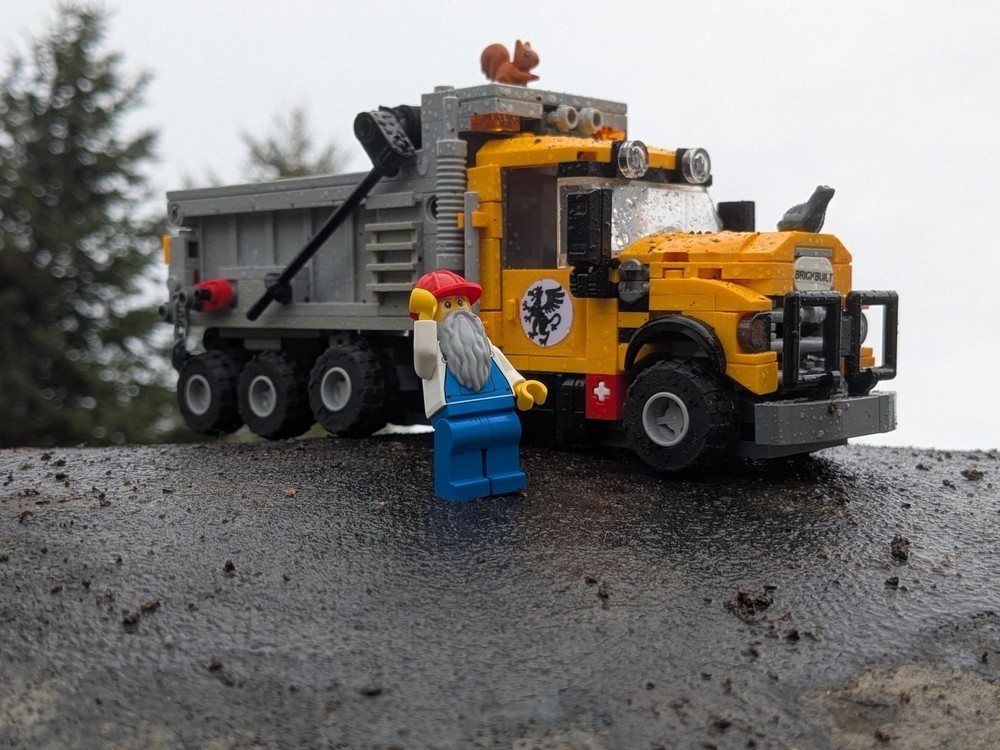LEGO MOC-255687 Dump truck by irabricks | Rebrickable - Build with LEGO