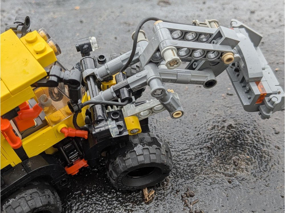 LEGO MOC-255696 Front end loader by irabricks | Rebrickable - Build ...
