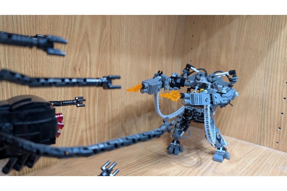 LEGO MOC-255945 The Matrix APU Mech by robertvii | Rebrickable - Build ...