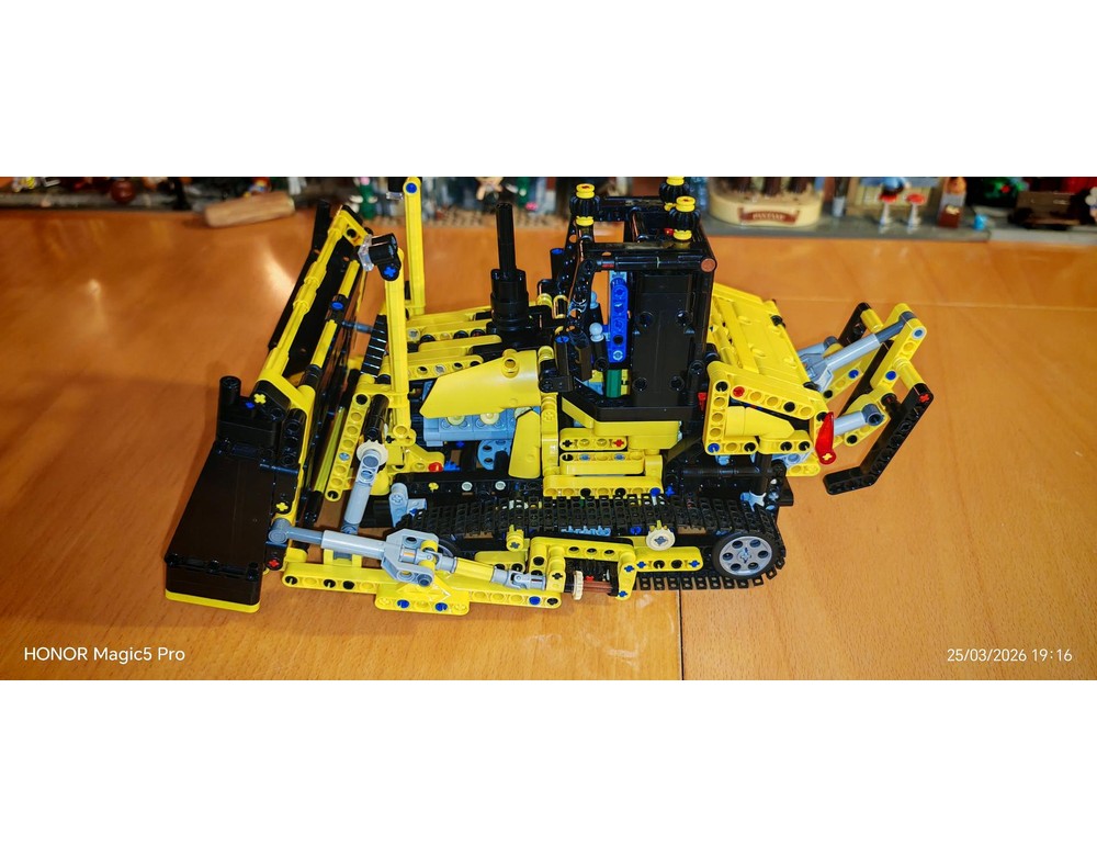 LEGO MOC-256685 Mechatech Mechadozer by Auroralampinen | Rebrickable ...