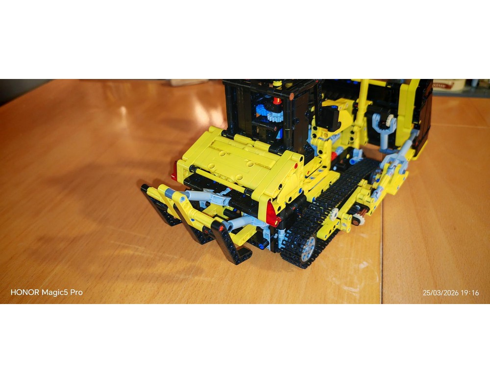 LEGO MOC-256685 Mechatech Mechadozer by Auroralampinen | Rebrickable ...