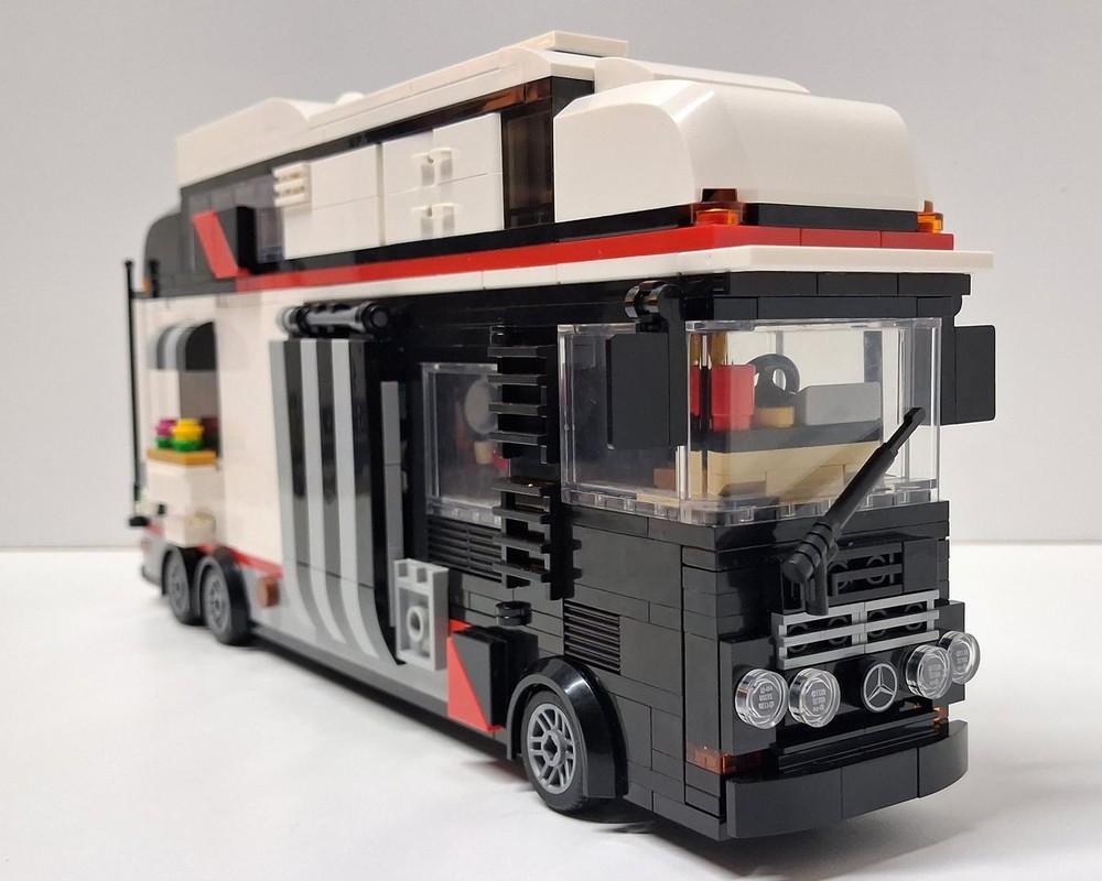 LEGO MOC-256973 Custom Luxury Coach Class A Motorhome by ford4thot ...