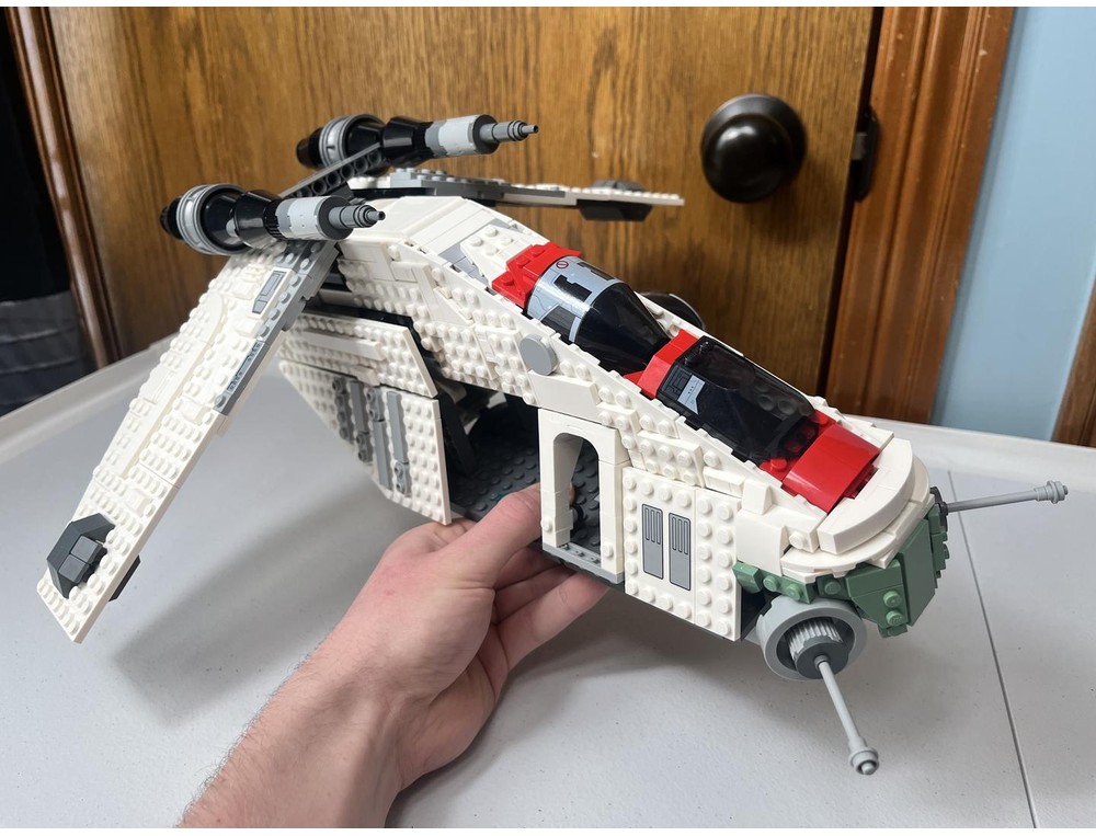 LEGO MOC-257270 Republic Gunship Alternate Build Using Set 75357 by ...