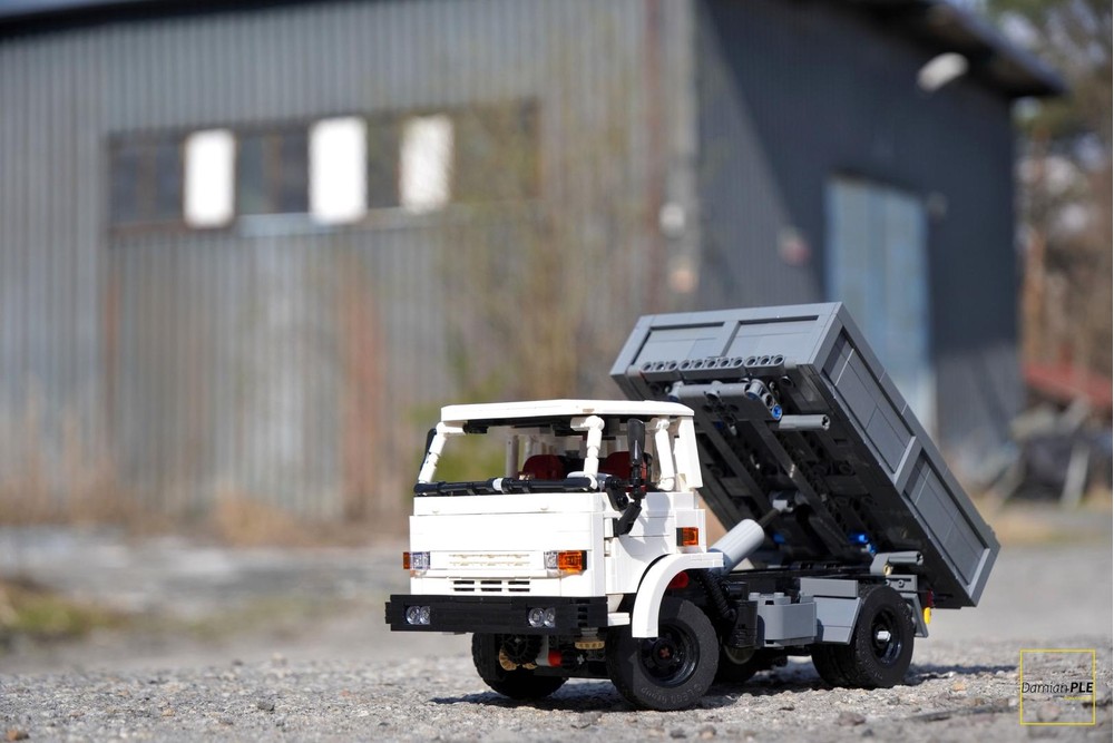 LEGO MOC-259788 FSC Star 200 by DamianPLE Technic Garage | Rebrickable ...