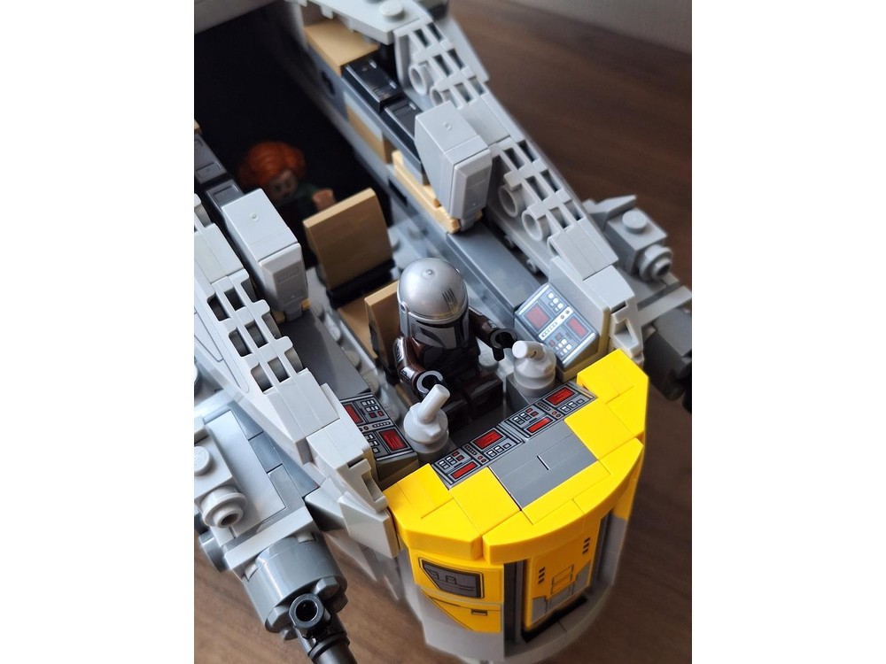 LEGO MOC-260402 Razor Crest MOD 2026 by Quarries Workshop | Rebrickable ...