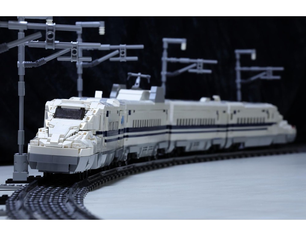 LEGO MOC-260801 JR West N700 Series Shinkansen (P-set) by Aogumo