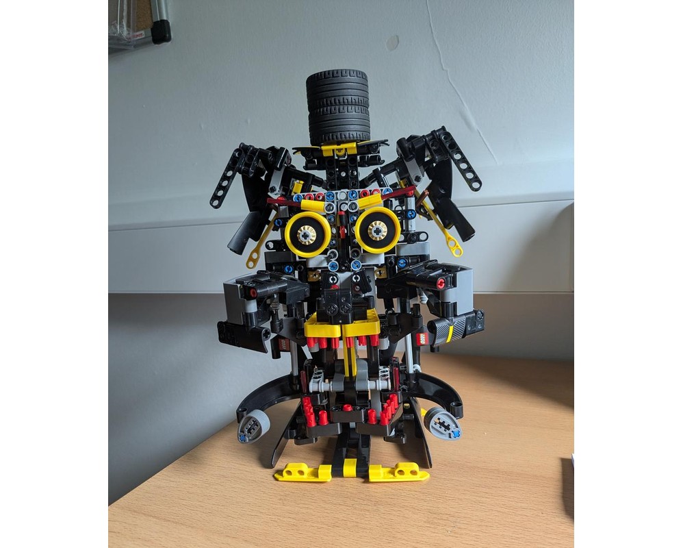 LEGO MOC-262440 42151 FNAF Funtime Freddy Jumpscare by K.r.t.f