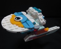 The M-EYE-Randa  -  Miranda Class Spaceship  -  Lego 31140 Unicorn