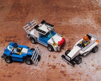 60139 Apocalypseburg Police Crew