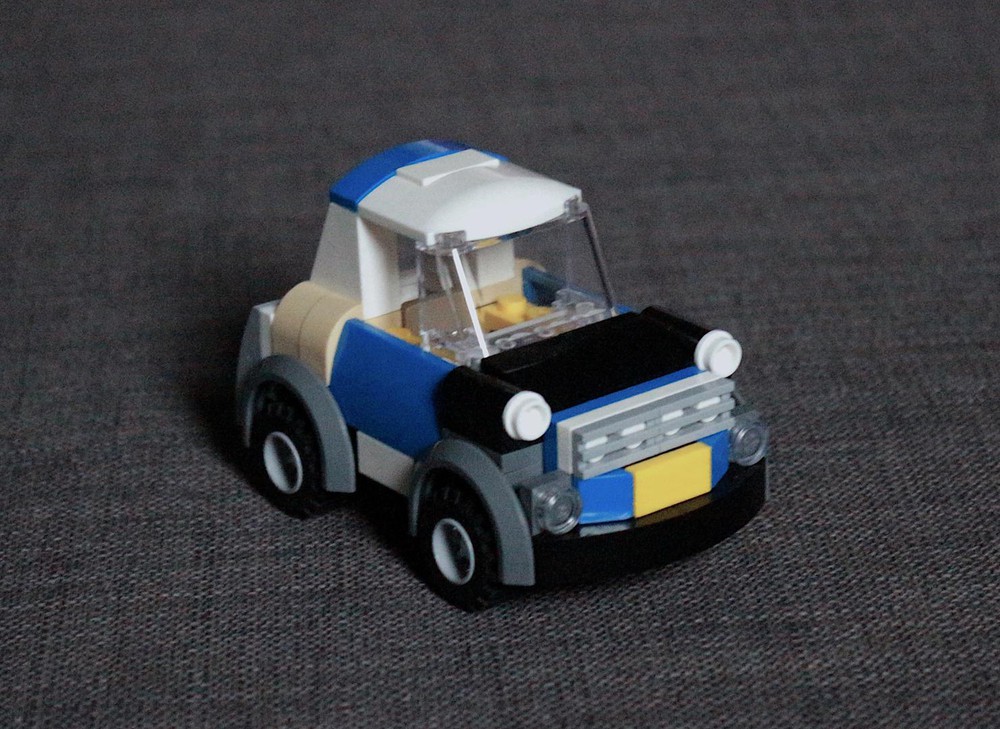 LEGO MOC Cute Classic Car by sherkvic | Rebrickable - Build with LEGO