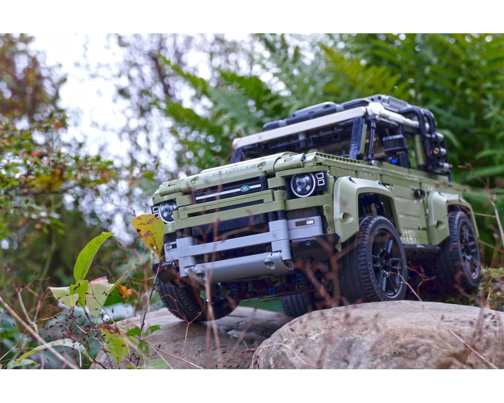 rc land rover defender price