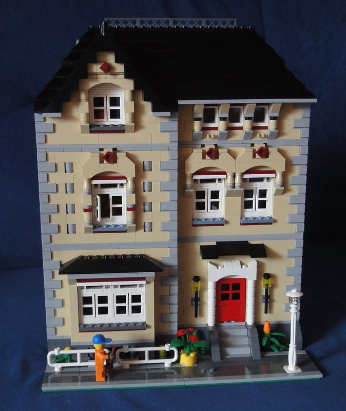 Junction At opdage Delvis LEGO MOC Tan Modular Townhouse - 4954 Reimagined by Schroeder | Rebrickable  - Build with LEGO