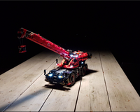 Remote controlled Rough Terrain Crane 42082 with lights