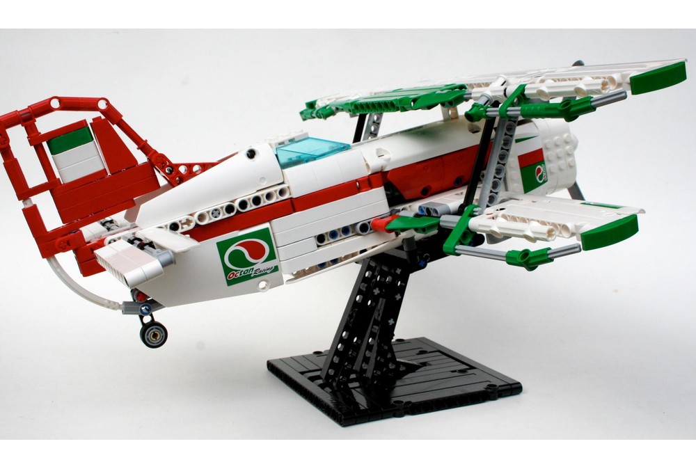 LEGO MOC-3429 OCTAN Air Racer by thirdwigg | Rebrickable - Build with LEGO