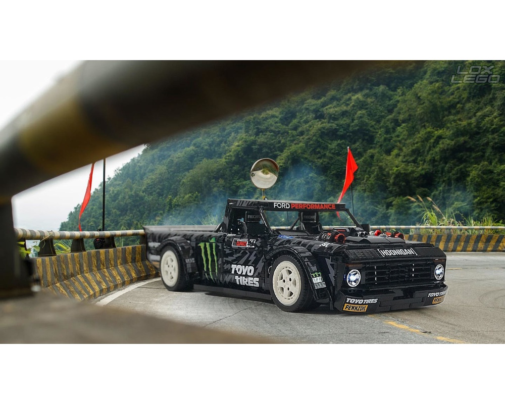 Featured image of post Hoonitruck Wallpaper From the same madman that brought you the hoonicorn hhic ken block has dreamed up another bespoke hoon machine this time made just for gymkhana ten