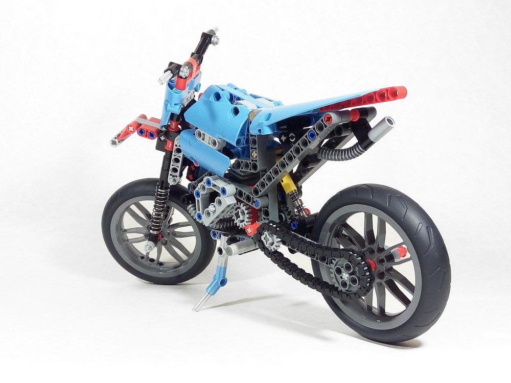 LEGO MOC 42036 - Supermoto by Artemy Zotov | Rebrickable - Build with LEGO