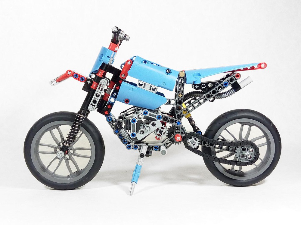 LEGO MOC 42036 - Supermoto by Artemy Zotov | Rebrickable - Build with LEGO