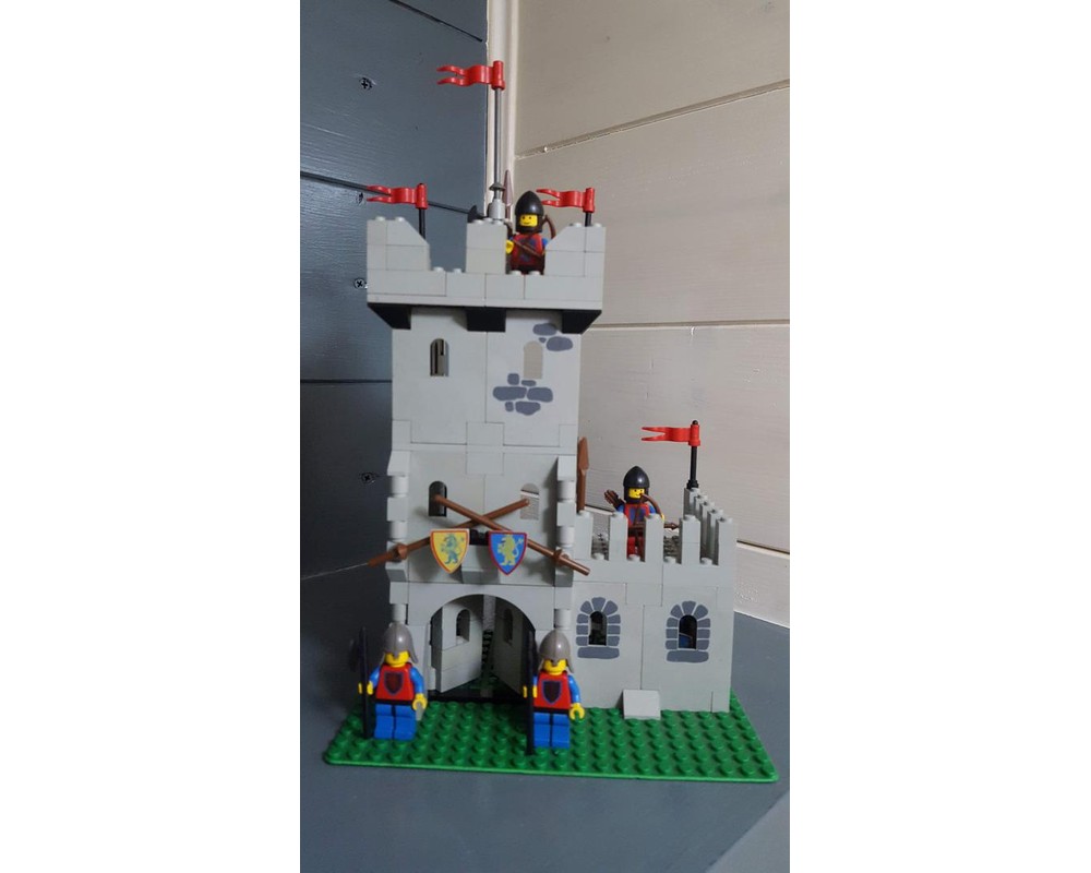 LEGO MOC-36696 Watch Tower - Alternative build 1 Lego Set 6080