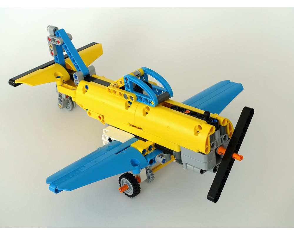 LEGO MOC-37171 42074: Propeller Plane (Technic > Model > Airport 2020 ...