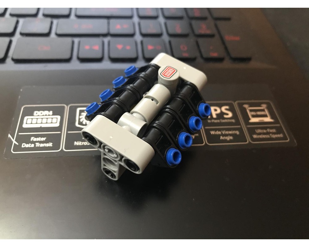 lego mini engine