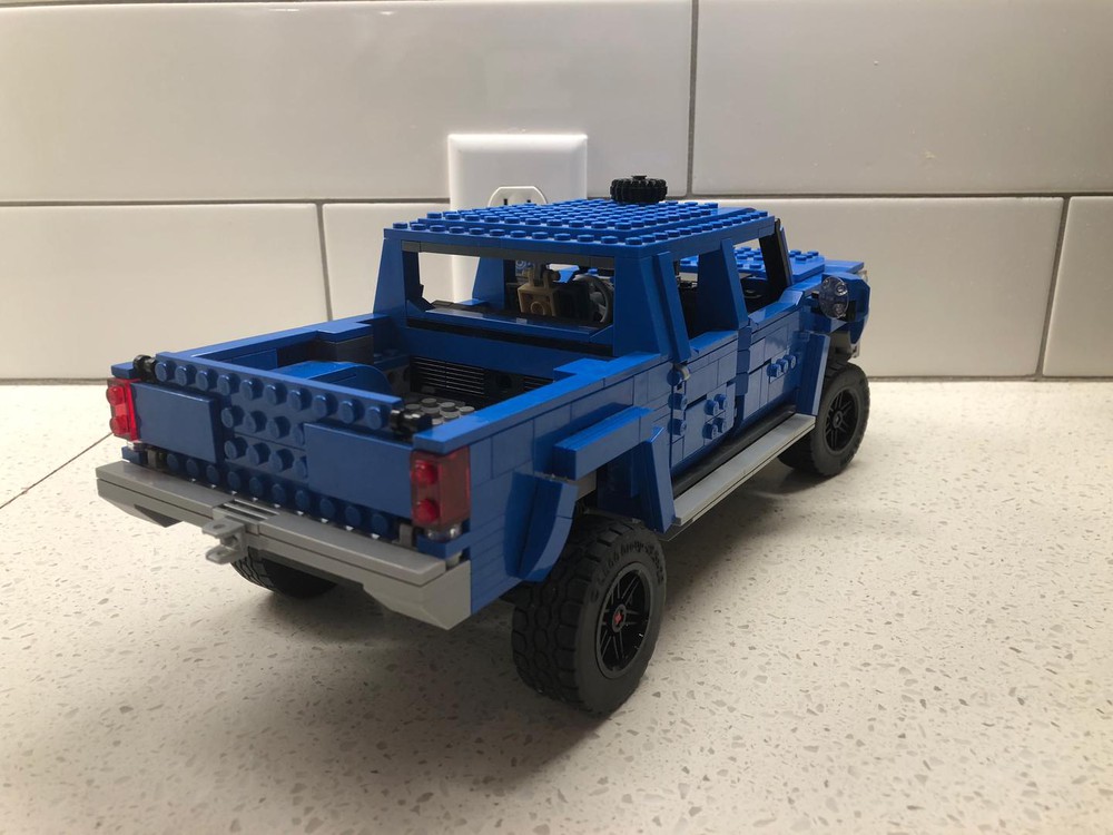 LEGO MOC 31070+5893 Toyota Tundra by Turbo8702 | Rebrickable - Build ...