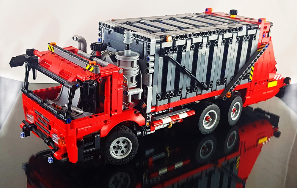 LEGO MOC 42098 C - Garbage Truck by Dyens Creations Rebrickable Build with LEGO