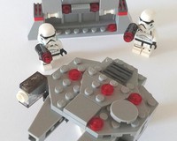 75078 Millenium Falcon
