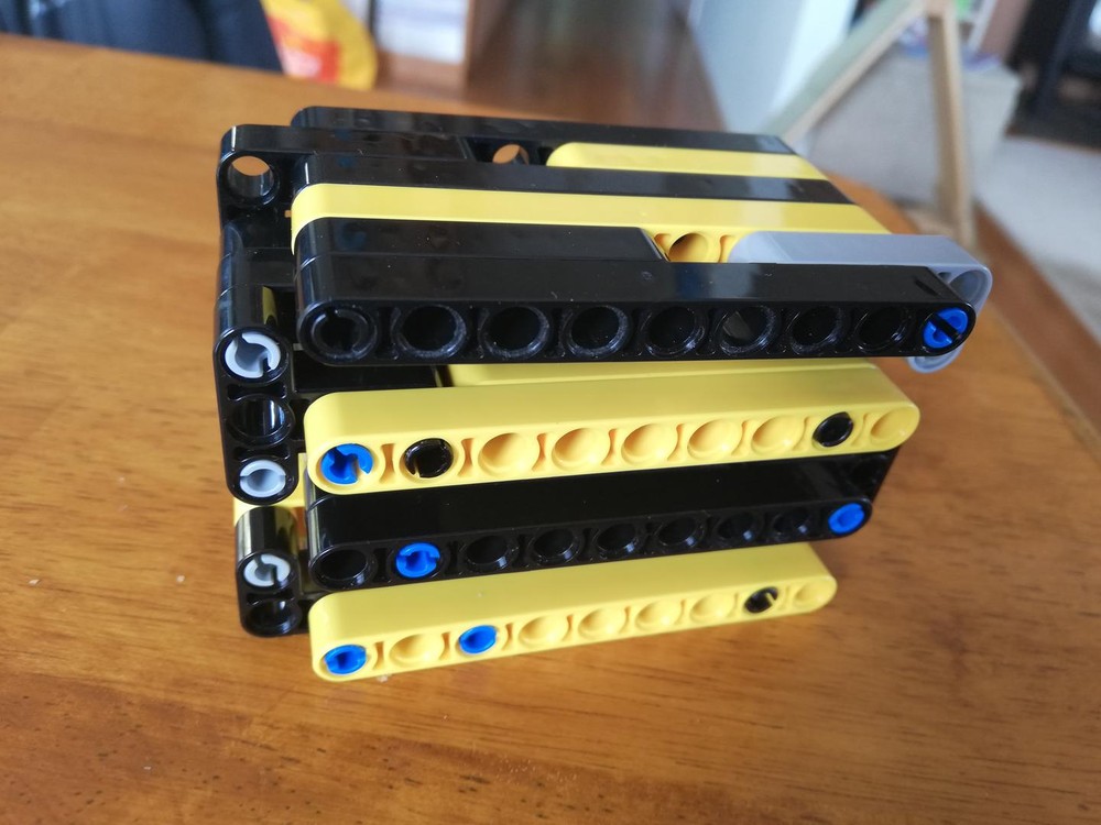 LEGO MOC Jacob's ladder toy by GordonAttwater Rebrickable Build