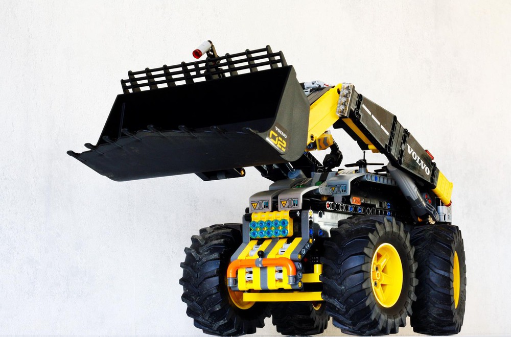 LEGO MOC 42081 Model C - Autonomous Compact by KBD Design | Rebrickable - Build with LEGO