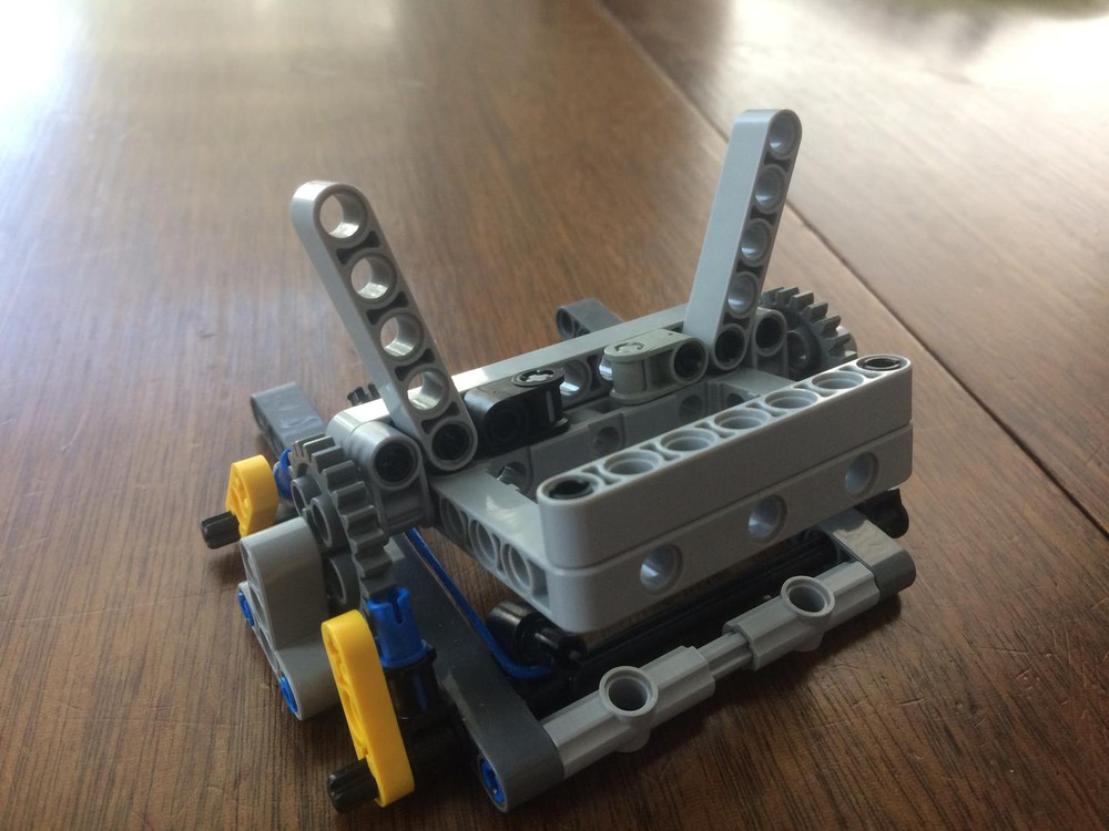 LEGO MOC Phone Holder MK.II by gnocchi_the_cat | Rebrickable - Build ...