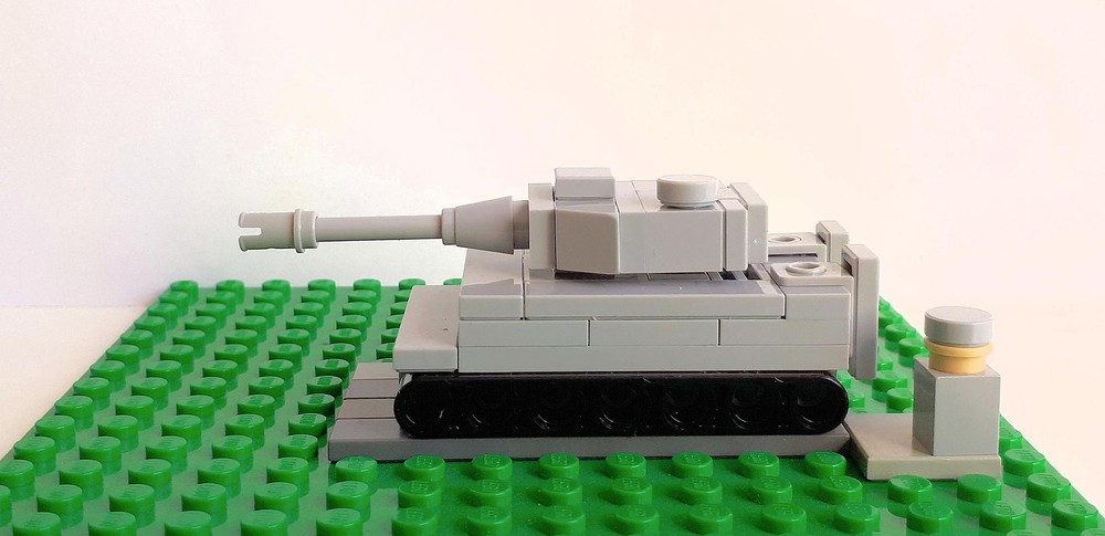 Building a winning Microscale LEGO model! - Tom Alphin