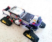 4 x 4 EXTR3ME TRACKER