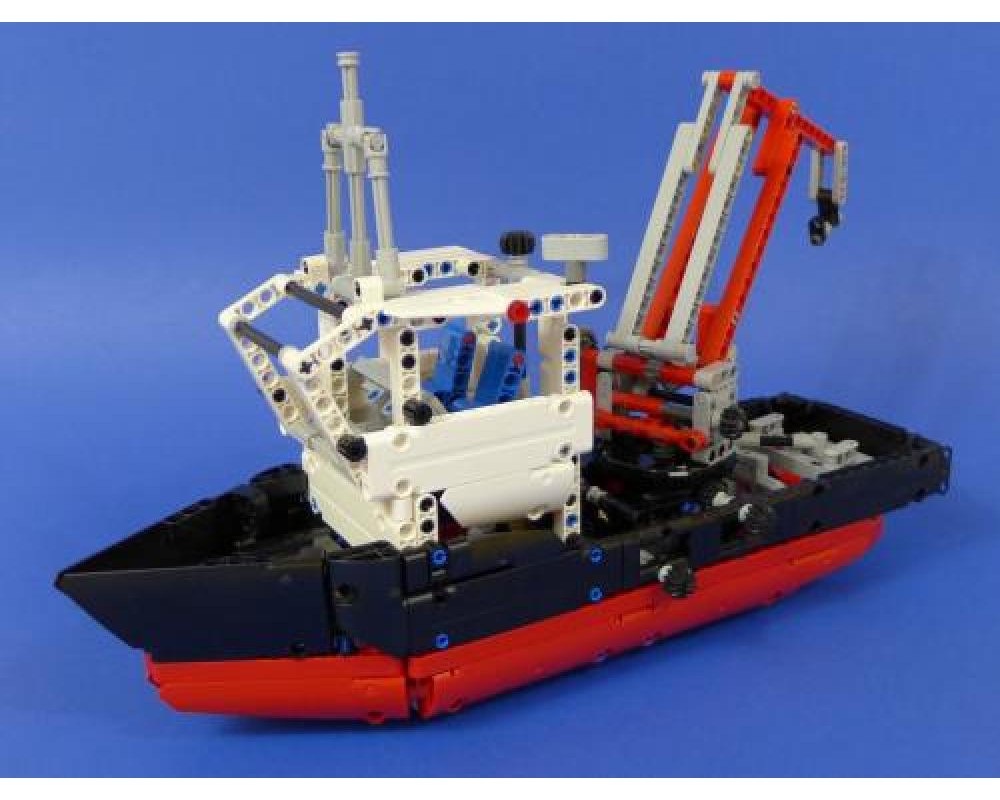 lego technic ship