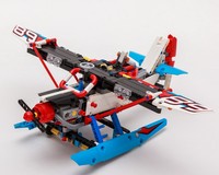Propeller Plane (42040 alternate, 42077 c-model)