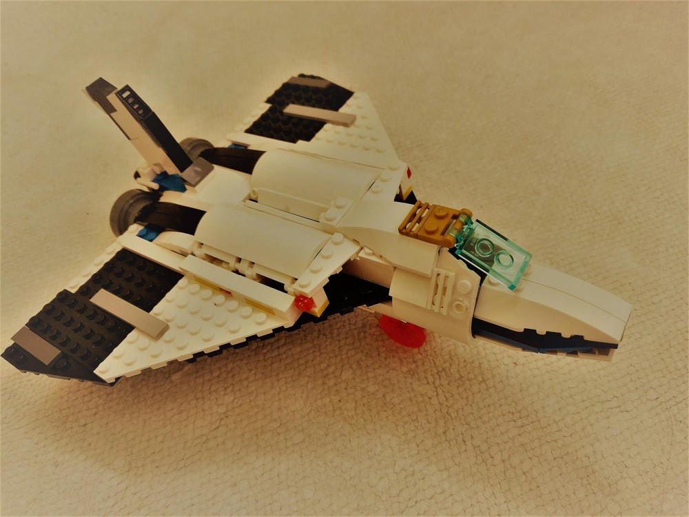 LEGO MOC Avro Vulcan (31066 Space Shuttle Explorer) by jpgon | Rebrickable Build with LEGO