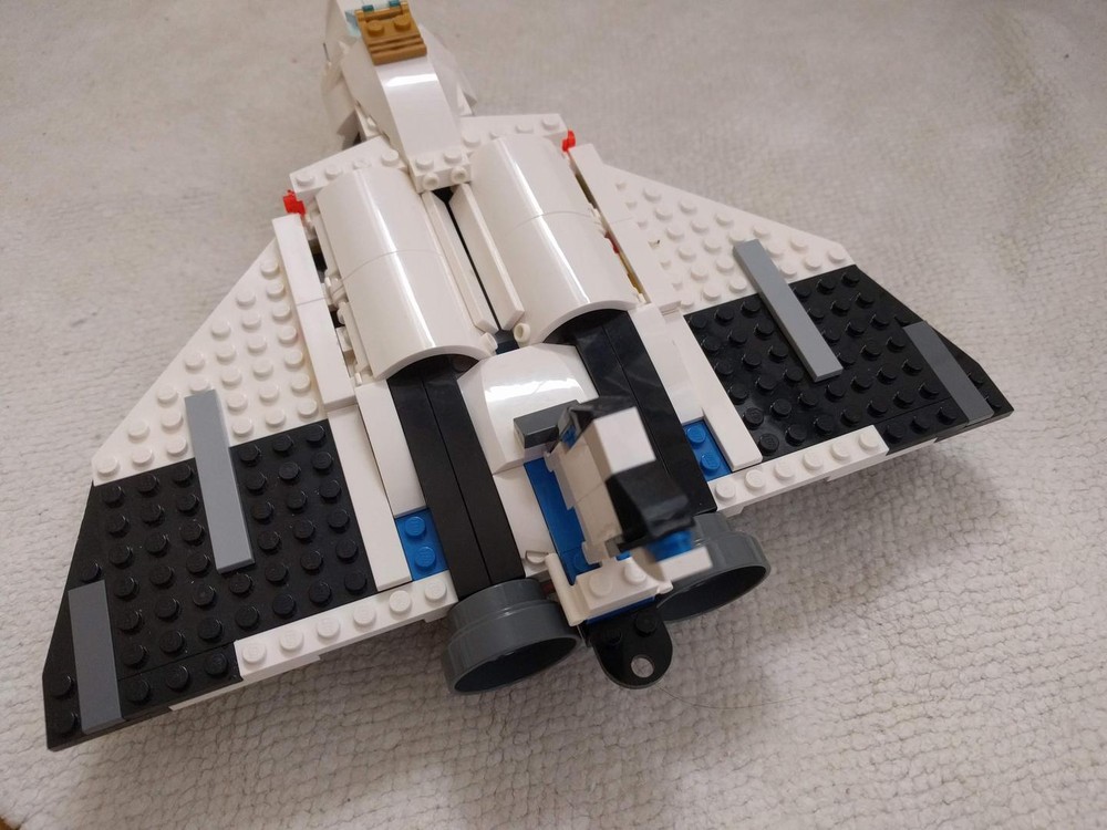 LEGO MOC Avro Vulcan (31066 Space Shuttle Explorer) by jpgon ...