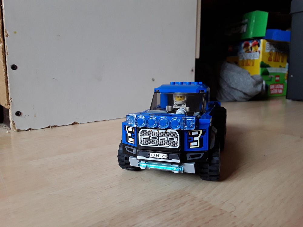 LEGO MOC Ford F150 Caterpillar Tracked Truck V2 by Kieran_Staniford
