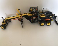 Road grader