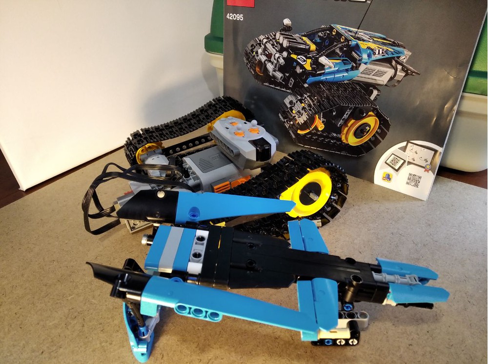 LEGO MOC 42095 C model VTOL drone by LEThomas Rebrickable Build with LEGO