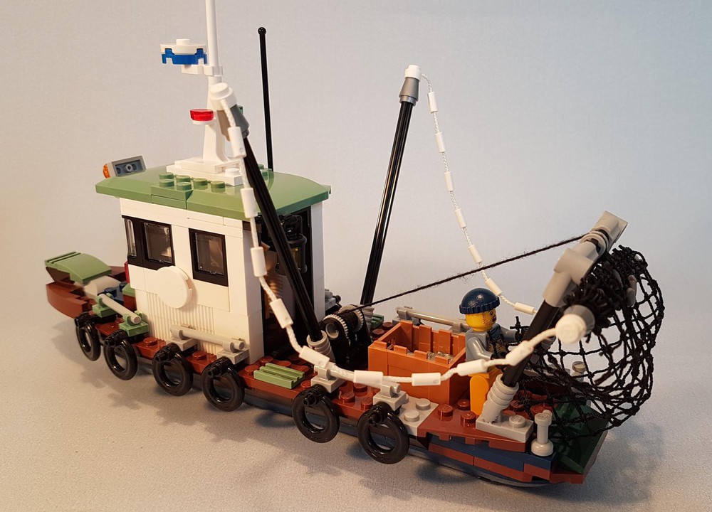 City Fishing Boat Vessel Trawlboat Model Building Blocks Set