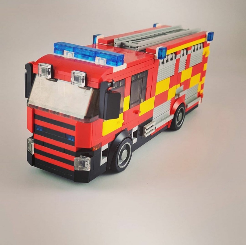 tøve Sædvanlig favor LEGO MOC UK Fire Engine Pump Ladder by JimBrickIt | Rebrickable - Build  with LEGO