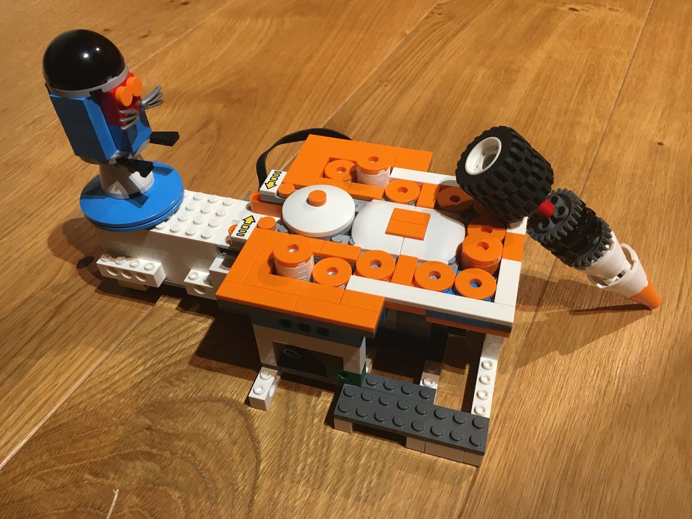 LEGO MOC - a - Mole / Whack a - Mole based on 17101 by Bundy | Rebrickable - with
