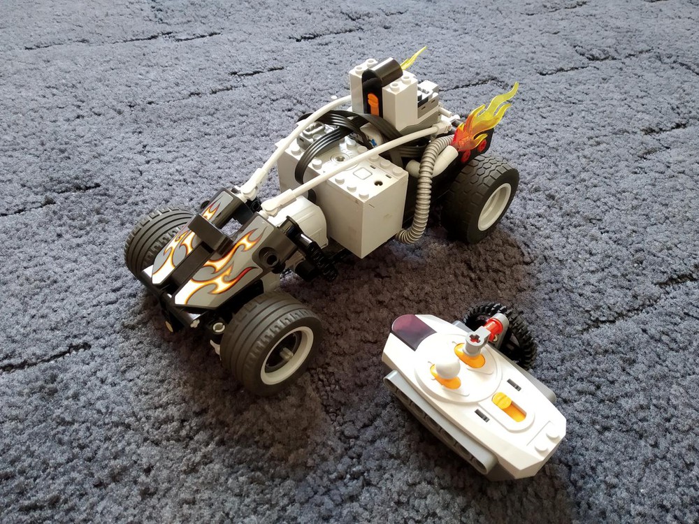 LEGO MOC Mini RC Car by NicoW  Rebrickable - Build with LEGO