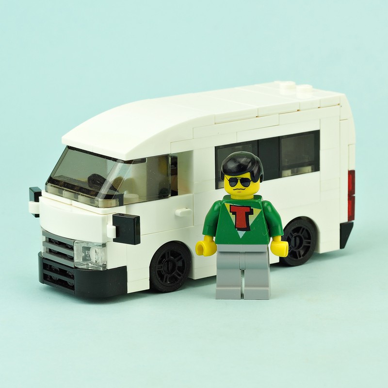 LEGO MOC Toyota HiAce by De_Marco | Rebrickable - Build with LEGO