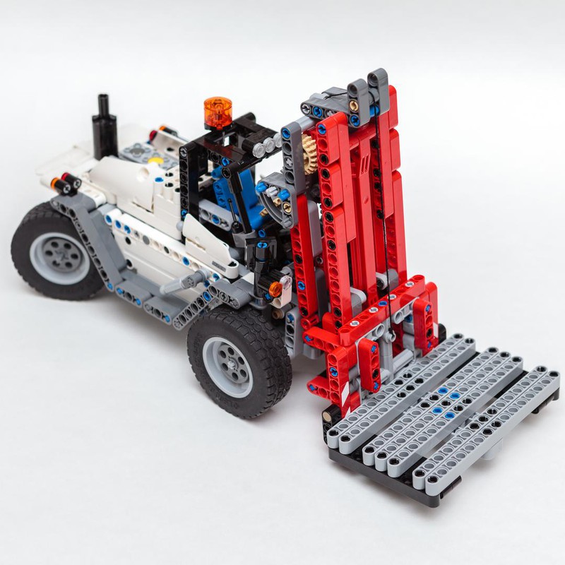 LEGO MOC Heavy Duty (42043 c-model, 42079 alternate) by klimax | Rebrickable - with LEGO