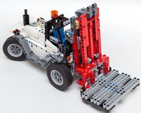 Heavy Duty Forklift (42043 c-model, 42079 alternate)
